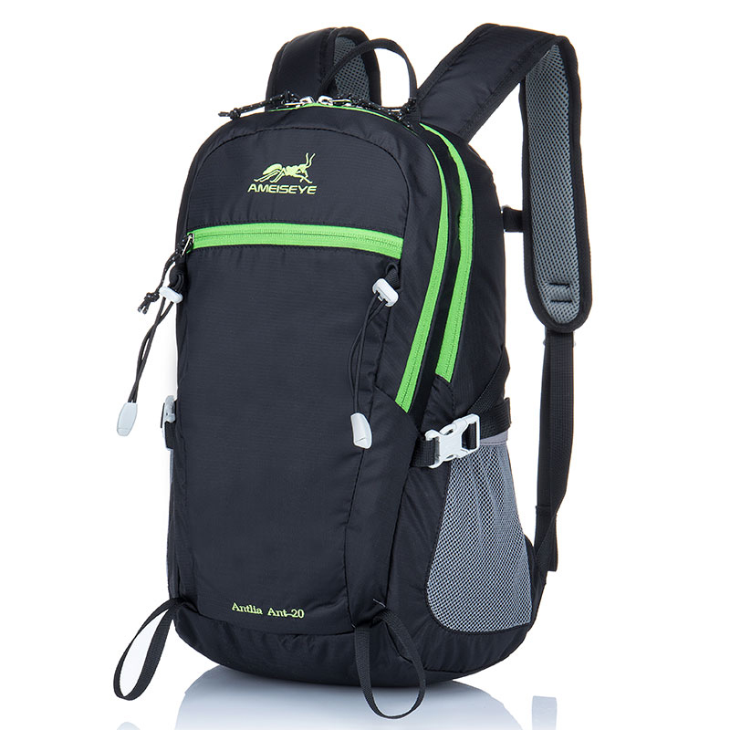 kids hiking backpack